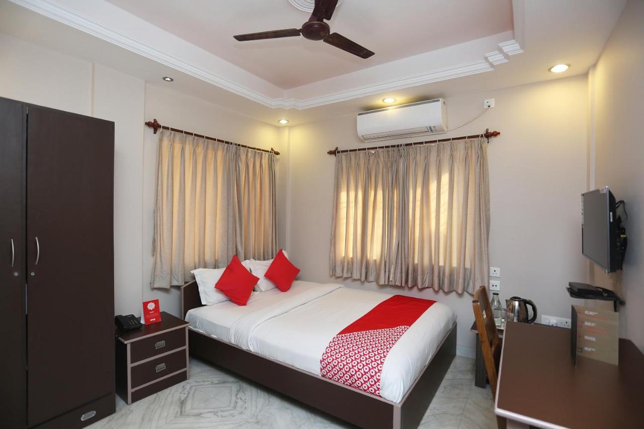 Oyo 19855 B S Guest House Jādabpur Eksteriør billede